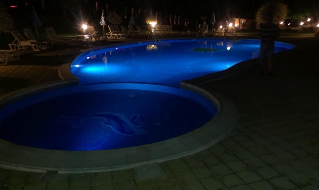 גולדן סנדס Luxury Sunrise Complex Apartment חדר תמונה