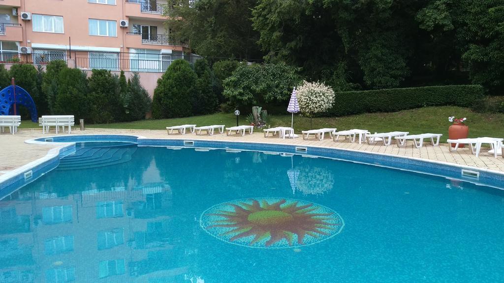 גולדן סנדס Luxury Sunrise Complex Apartment מראה חיצוני תמונה