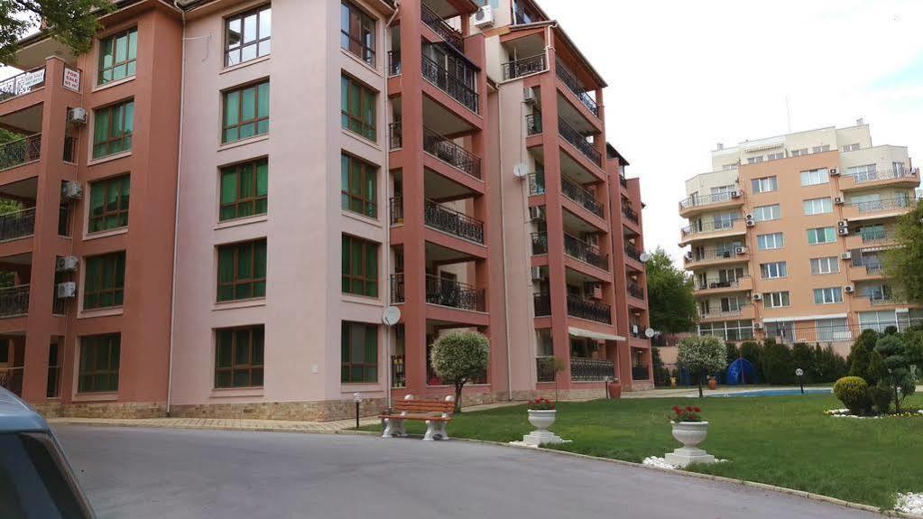 גולדן סנדס Luxury Sunrise Complex Apartment מראה חיצוני תמונה