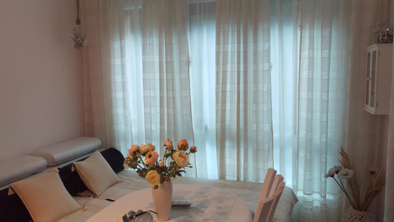 גולדן סנדס Luxury Sunrise Complex Apartment מראה חיצוני תמונה