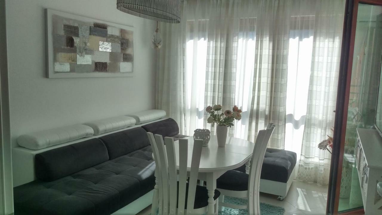גולדן סנדס Luxury Sunrise Complex Apartment מראה חיצוני תמונה